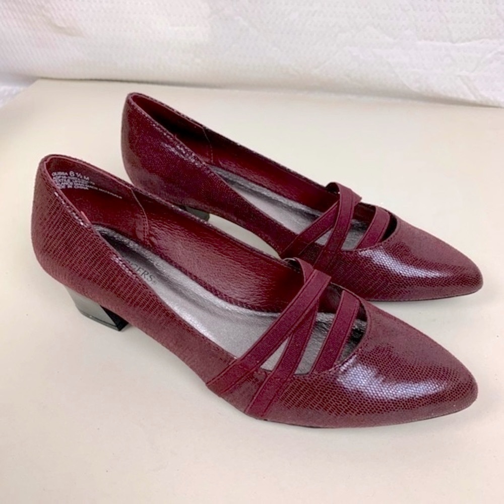 STORAGE Kim Rodger red snakeskin texture Point toe chunky heel pumps Sz 6.5 - Picture 2 of 16
